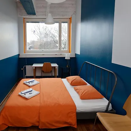 Hostel Cheapsleep Helsinki